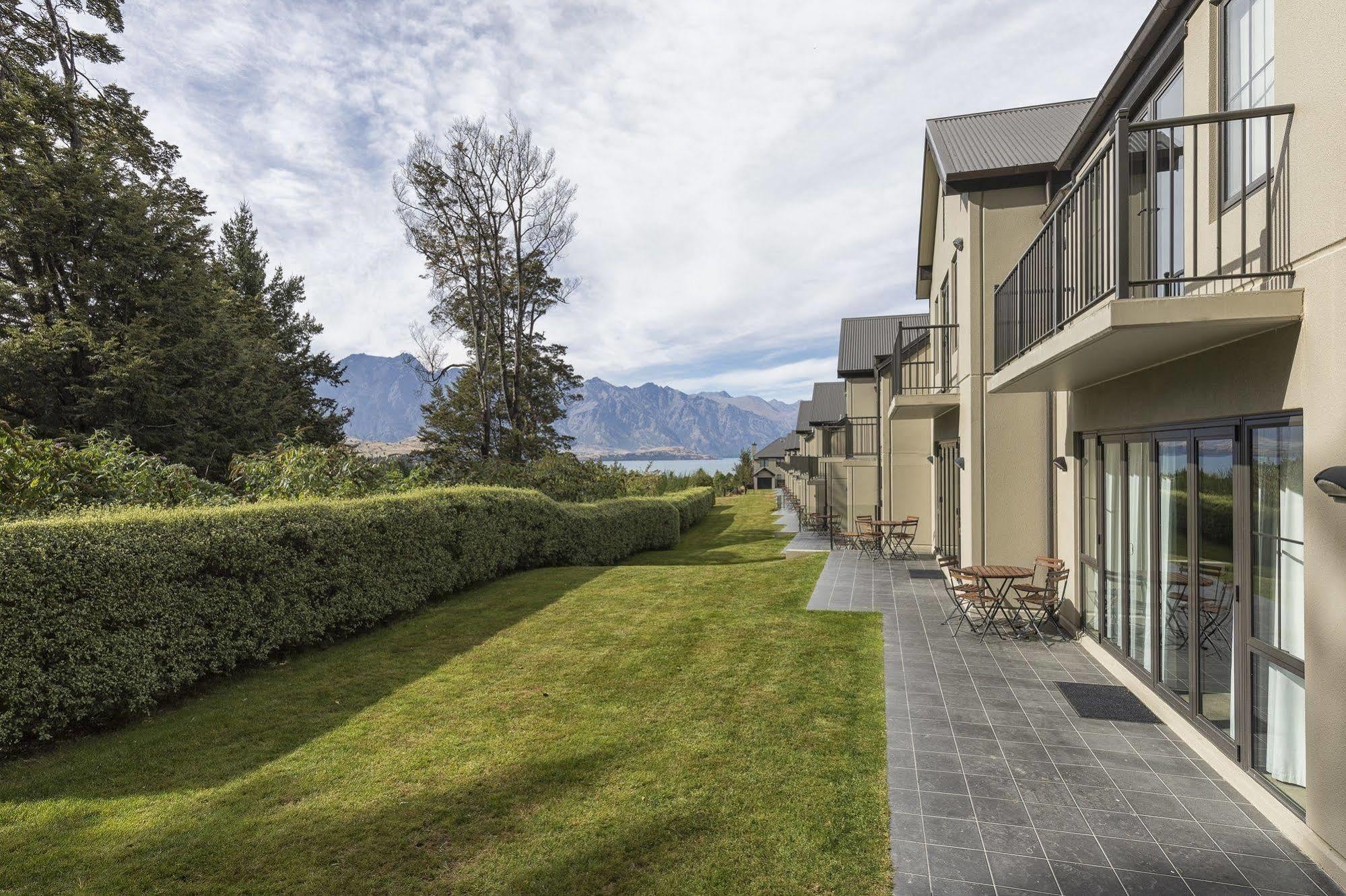 Platinum Queenstown Exteriör bild